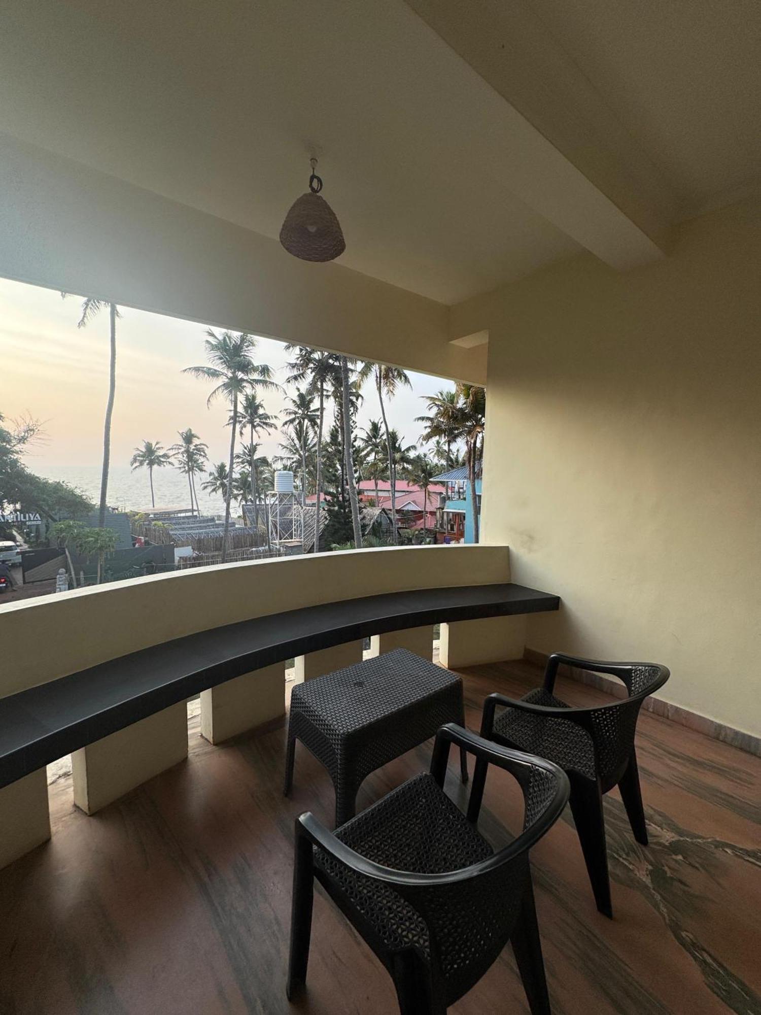 Beach View Balcony Resort By Hello Varkala Exteriér fotografie