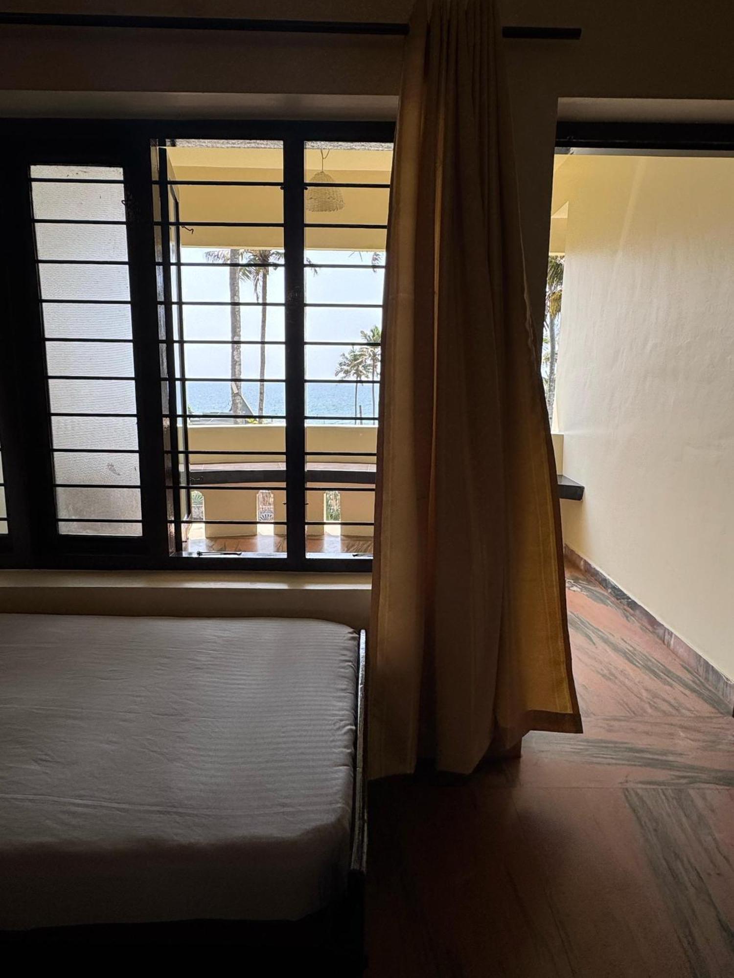 Beach View Balcony Resort By Hello Varkala Exteriér fotografie
